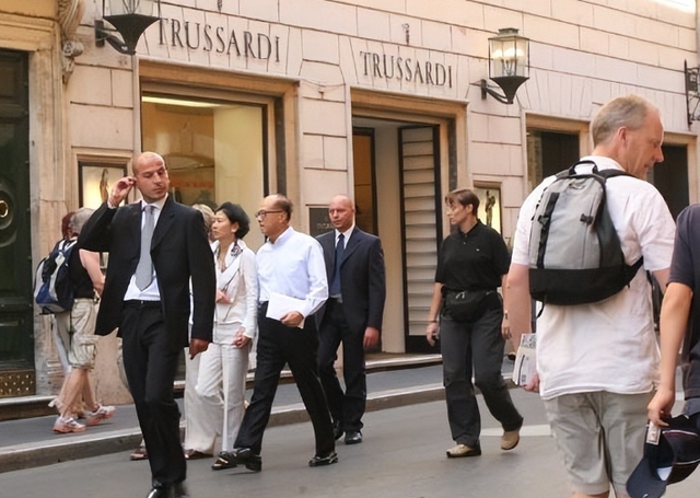 相伴30余年，李嘉诚仍不敢将周凯旋娶进门，背后原因没有那么简单