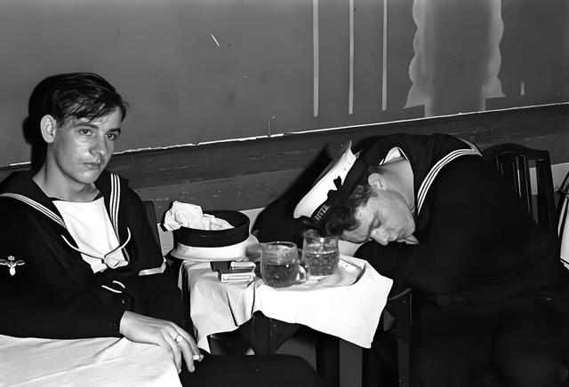 1937年上海“血巷”秘闻：美国大兵的醉生梦死与妓女的无声哭泣