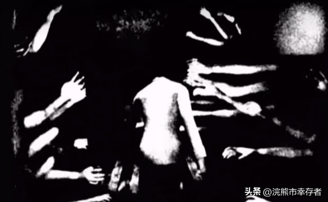 刺骨的寒意和风恐怖游戏《零ZERO》剧情简介（胆小误入）