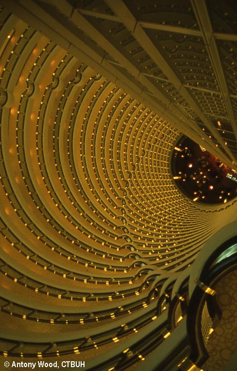 1990年代中国建成摩天楼的城市——仅港深穗高沪五城，珠海最遗憾