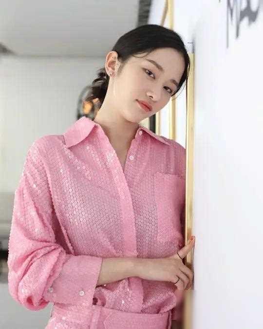 亲电影《燃烧》，半裸舞蹈，影评史上最高分，女主—全钟瑞爱你摸