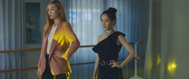 宋晓峰《东北轴神》上映,每个桥段都是包袱,爆笑到底的爽片