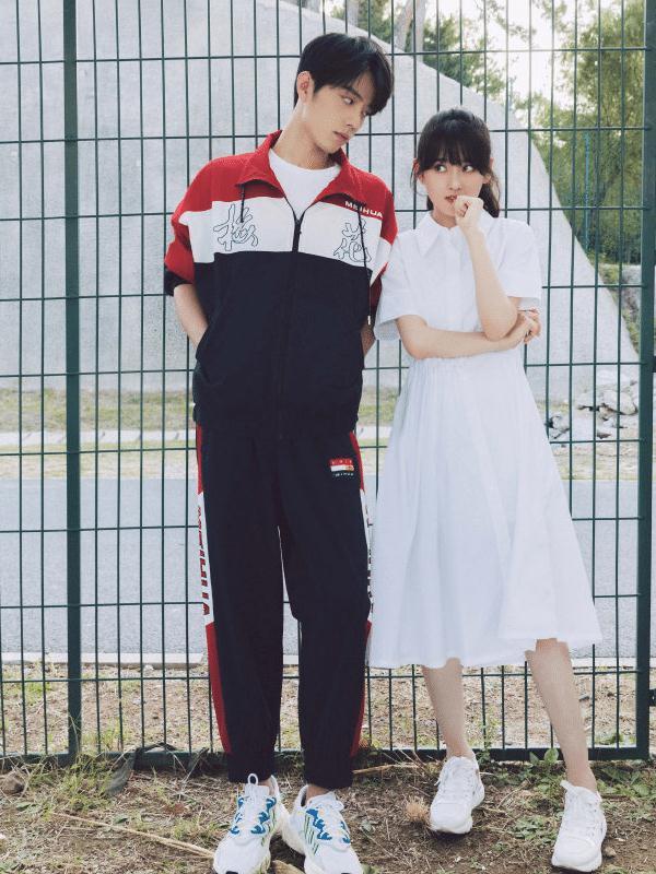 肖战到底有多瘦?当他和85斤的宋祖儿站一起时,这小细腰我酸了