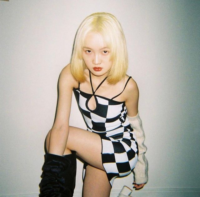 黄色短发，潮啊