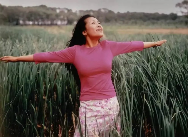 20年前，“田震怒摔话筒”事件始末：她与那英之间有什么仇？