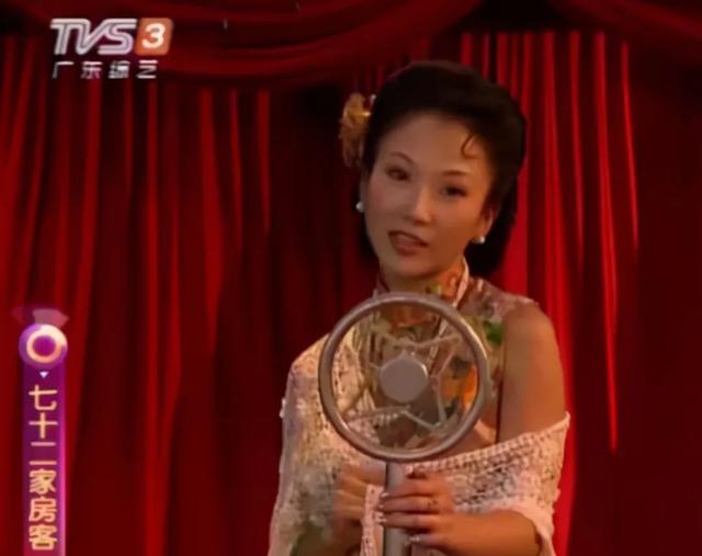 韩师奶董潼:传奇背后的跌宕与新生