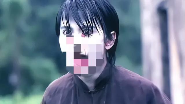 看完这十部恐怖片，总觉得房间里怪怪的