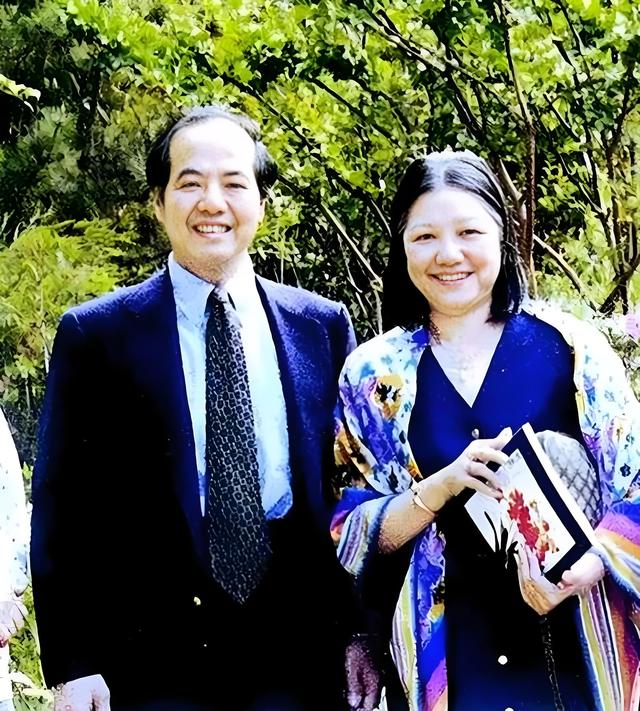 李政道骨灰归葬苏州上热搜！妻子1996年因癌离世，他单身了28年