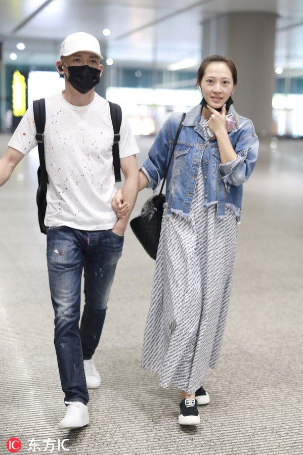 聂远与娇妻秦子越十指相扣现身,“大猪蹄子”现实中简直超宠妻