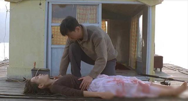 盘点韩国四部R级伦理电影，部部精彩，尺度之大三观尽毁