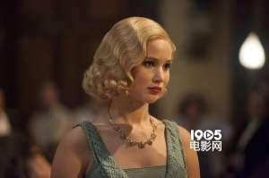 线人2008(大表姐主演保罗·索伦蒂诺新片 饰卧底黑帮女线人)