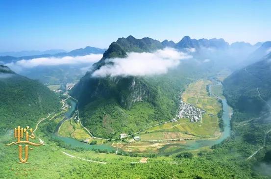 ​《蛇之女》今日在乐业大石围开机 原始巨兽来袭揭秘生命禁区