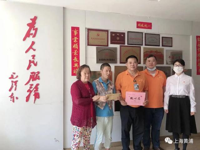 上海1家3口挤30平老房,1米8儿子谈吹“一个排”女友