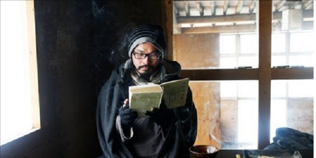 农村一小伙逆袭成富豪，上亿身家却抛妻弃子，跑到终南山剃度为僧