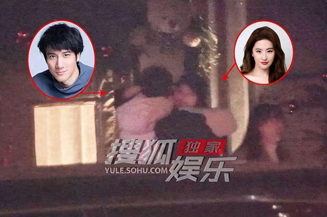 刘亦菲王力宏街头拥抱，网友梦回《恋爱通告》，他俩还拍过婚纱照