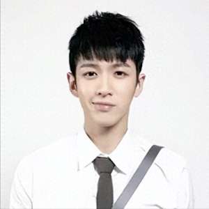 明星吸毒(从顶流到弃子娱乐圈吸毒明星的坠落史，谁最让人惋惜？)