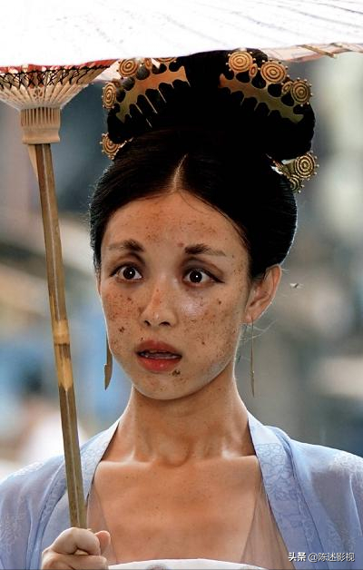 拉不下脸就别演丑角，让这9位女星告诉你，什么叫丑到认不出本人