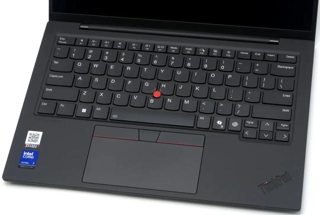 不到1kg！带一碰传功能！ThinkPad X1 Carbon Aura AI元启版体验报告