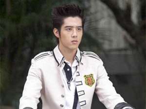 新终极三国(还记得《终极三国》关羽吗，他现在长这样了)