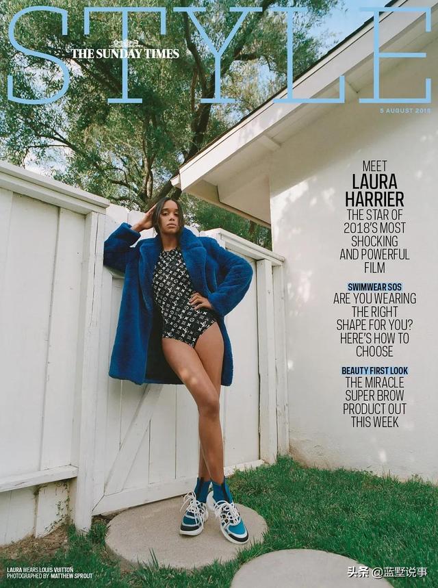 美国黑人女明星劳拉·海瑞尔,曾与NBA球星汤神汤普森牵过手