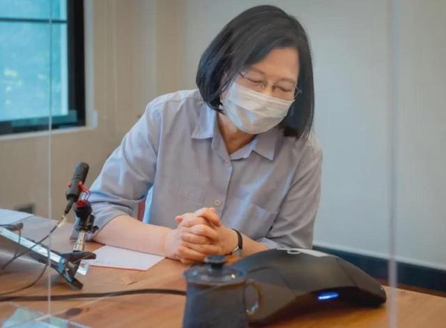 美推翻承诺,大批售台军火被扣押,统一无人能挡,解放军3招制胜