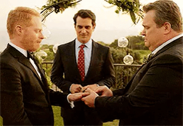 每个人都不完美，却拼凑出了记忆里最完美的《摩登家庭》