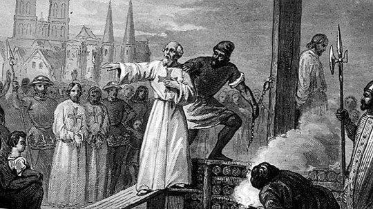 从职业海盗逆袭成海军中将，击败西班牙无敌舰队！德雷克故事-上