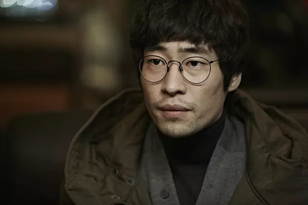 中日韩三版的《嫌疑人》，哪国的演技吊打他国？