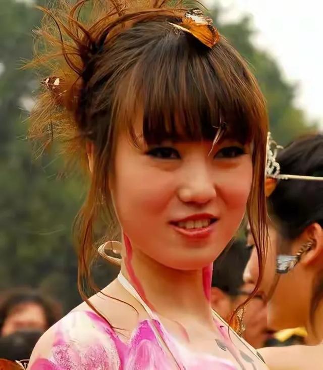 张筱雨:从东北小城到性感女神的传奇之旅