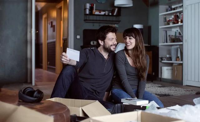 推荐7部西班牙大尺度电影,每一部颜色程度都是10颗星