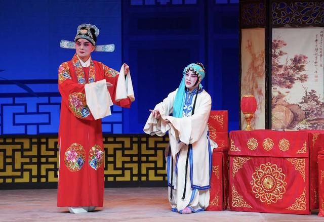 龙年开年，上海戏曲舞台火爆，场次创新高