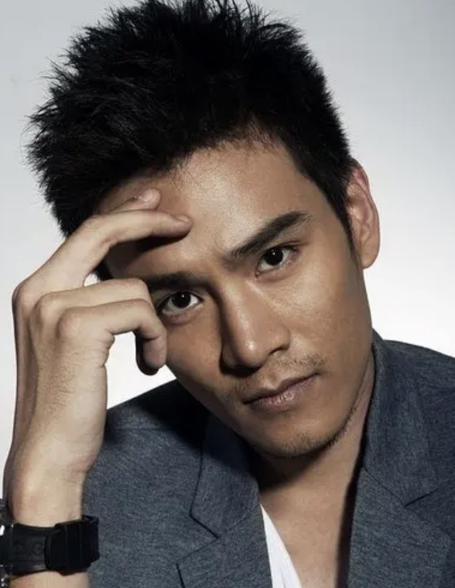 10年后再看小李琳，再婚嫁被指“吃软饭”的经超，才是正确的选择