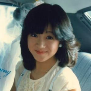 想回到昭和时代，除了穿搭，你还需要一个合适的发型