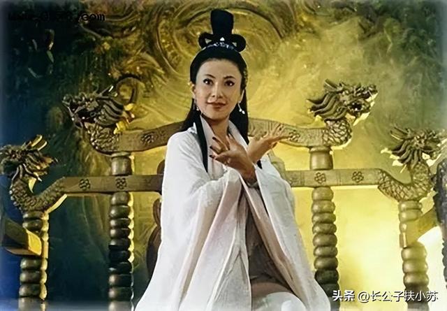 袁洪究竟啥来路，为啥会仙界秘术八九玄功？女娲一个动作泄露天机