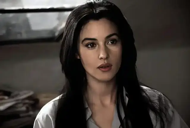 世界美女系列—地球球花—莫妮卡.贝鲁奇