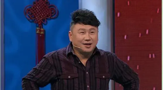 湖北本土笑星阿星，这个带着点傻气的胖子很亲切