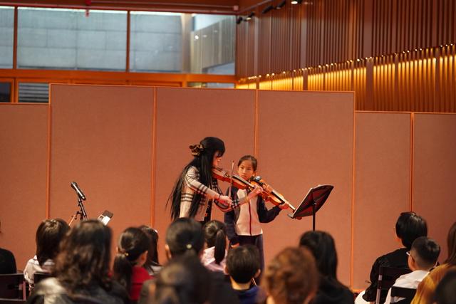 上海交响乐团重奏体验营：72个琴童，2个月，一起玩音乐