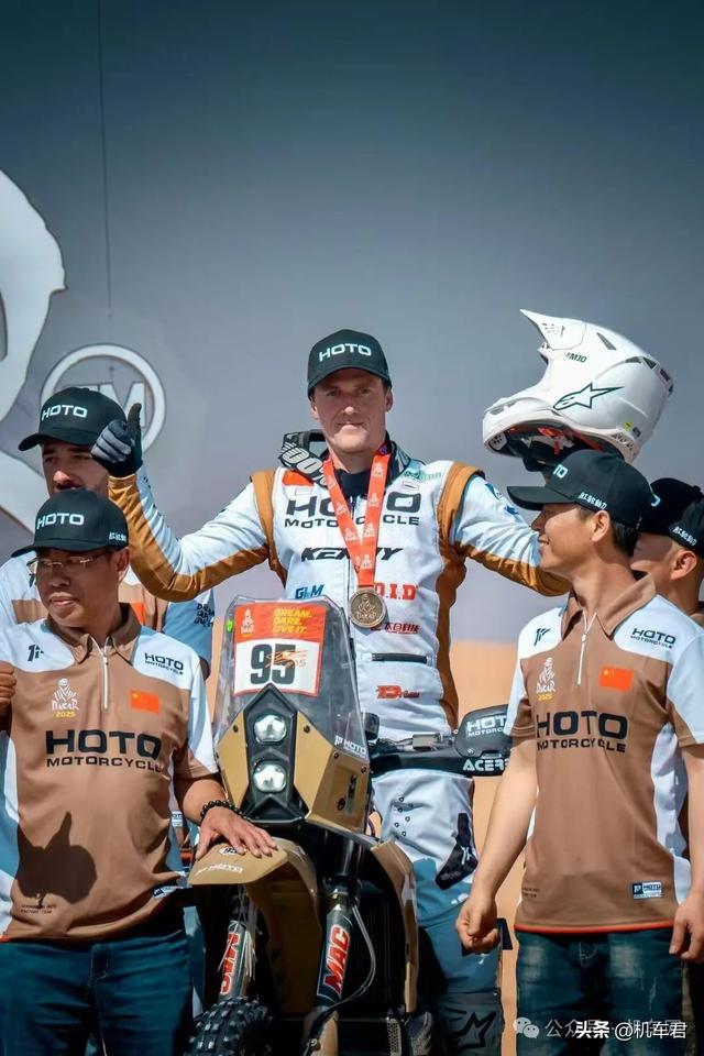 首战达喀尔，红驼车队达喀尔全员完赛！