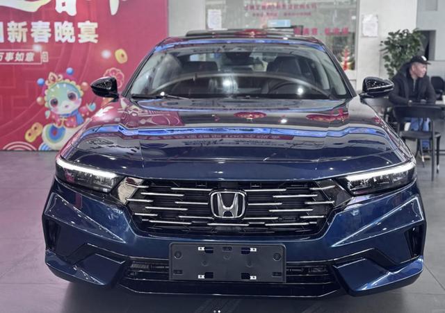 新款广汽本田雅阁展车到店，前脸设计焕新，，售价区间17.98万起