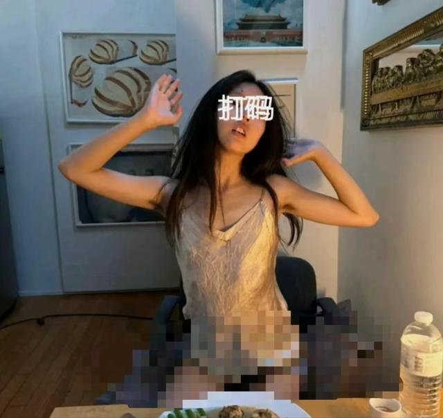 23岁女学霸命丧洛杉矶，疑似和感情有关，因穿着怪异遭非议