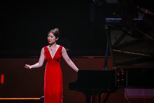 琴键上的黄河之魂，国际青年钢琴艺术家罗维亮相2024湾区升明月