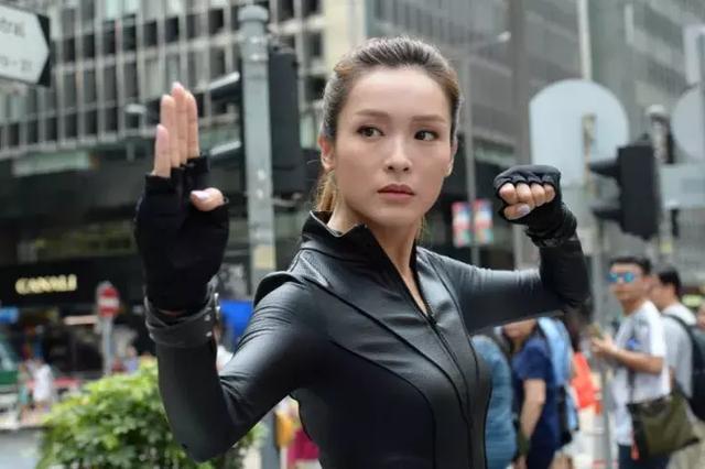 这位治婊专家，成就了TVB十年来最搞笑的剧