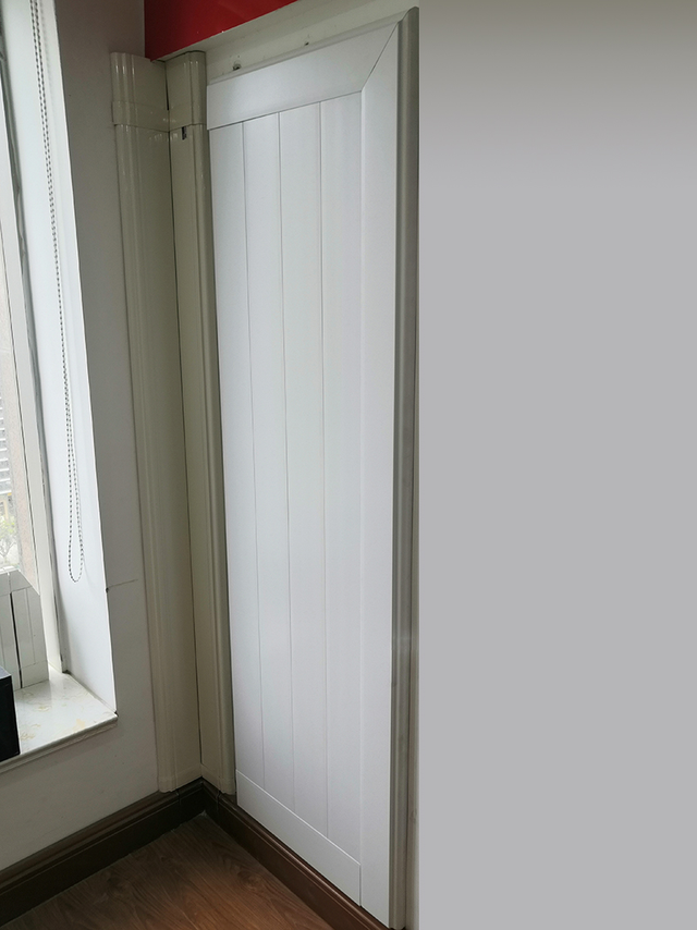 传统暖气被淘汰了？这种薄型水墙暖仅3cm，墙面看不见暖气片了