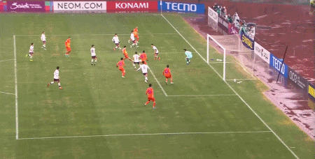 二雷迎来里程碑！山东皮克够用了，王大雷的零封奖被刘厂长隔扣了