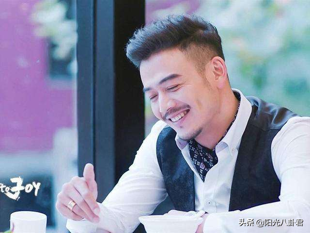 出道是小鲜肉，这6位现在都成了油腻大叔，颜值坍塌爹妈快认不出