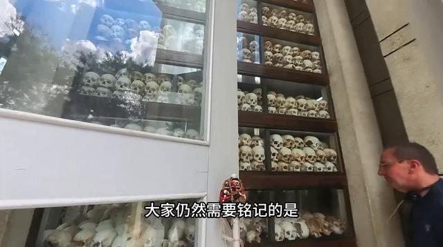 【视频】柬埔寨金边钟屋杀人场博物馆纪实