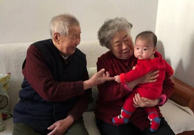 一年又一年,一辈又一辈!记录你,回味爱……