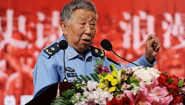 阎肃妻子李文辉，丈夫去世后，和儿子对簿公堂，亲情背后也有无奈