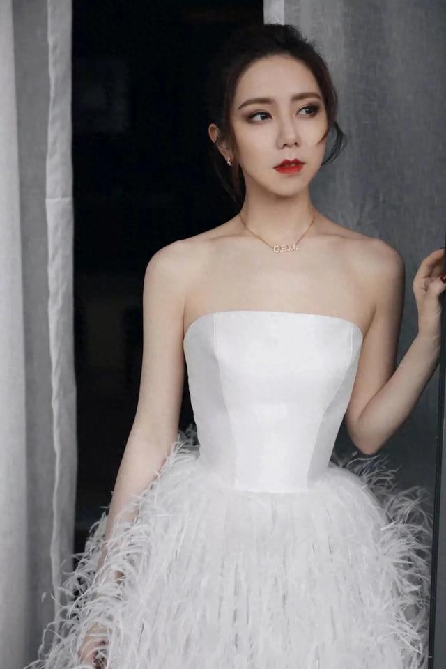 香港十位90后女演员，你更喜欢哪一位，哪一位更是你的菜？