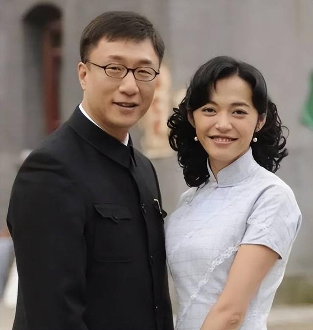 女明星们的“性丑闻”：大尺度不雅照曝光，不图钱只要刺激？